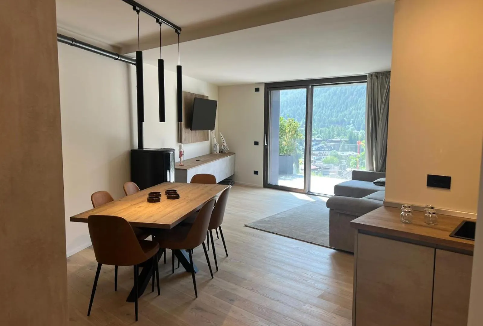 Charme Mountain Lodge Ponte Di Legno Appartement